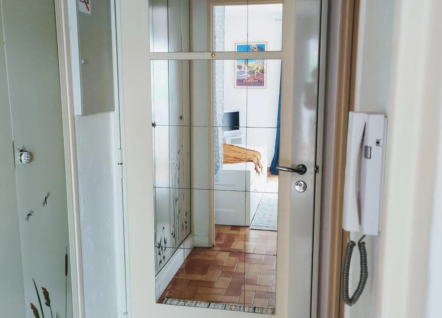 Apartment Agreable Studio Proche Plages Et Commerces Le Pradet France
